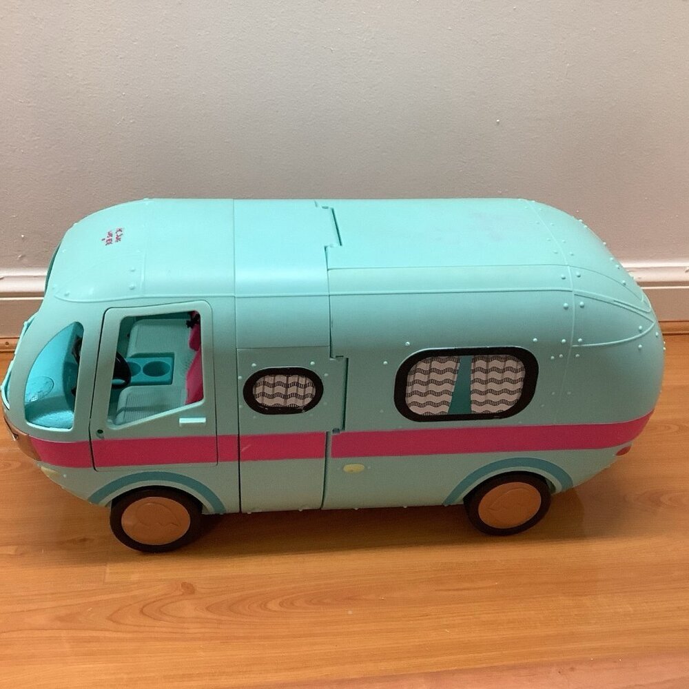 LOL Surprise OMG GLAMPER Playset RV Camper Van House & Doll MGA Exclusive Used